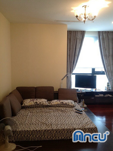 Phòng ngủ chính căn hộ 221m2 cho thuê